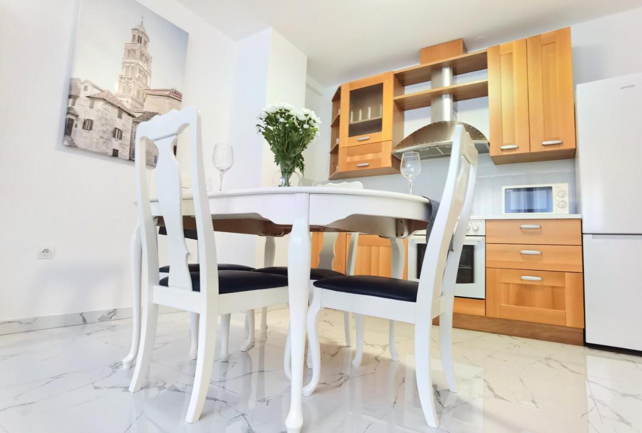 Apartments Andrea Split Bagian luar foto