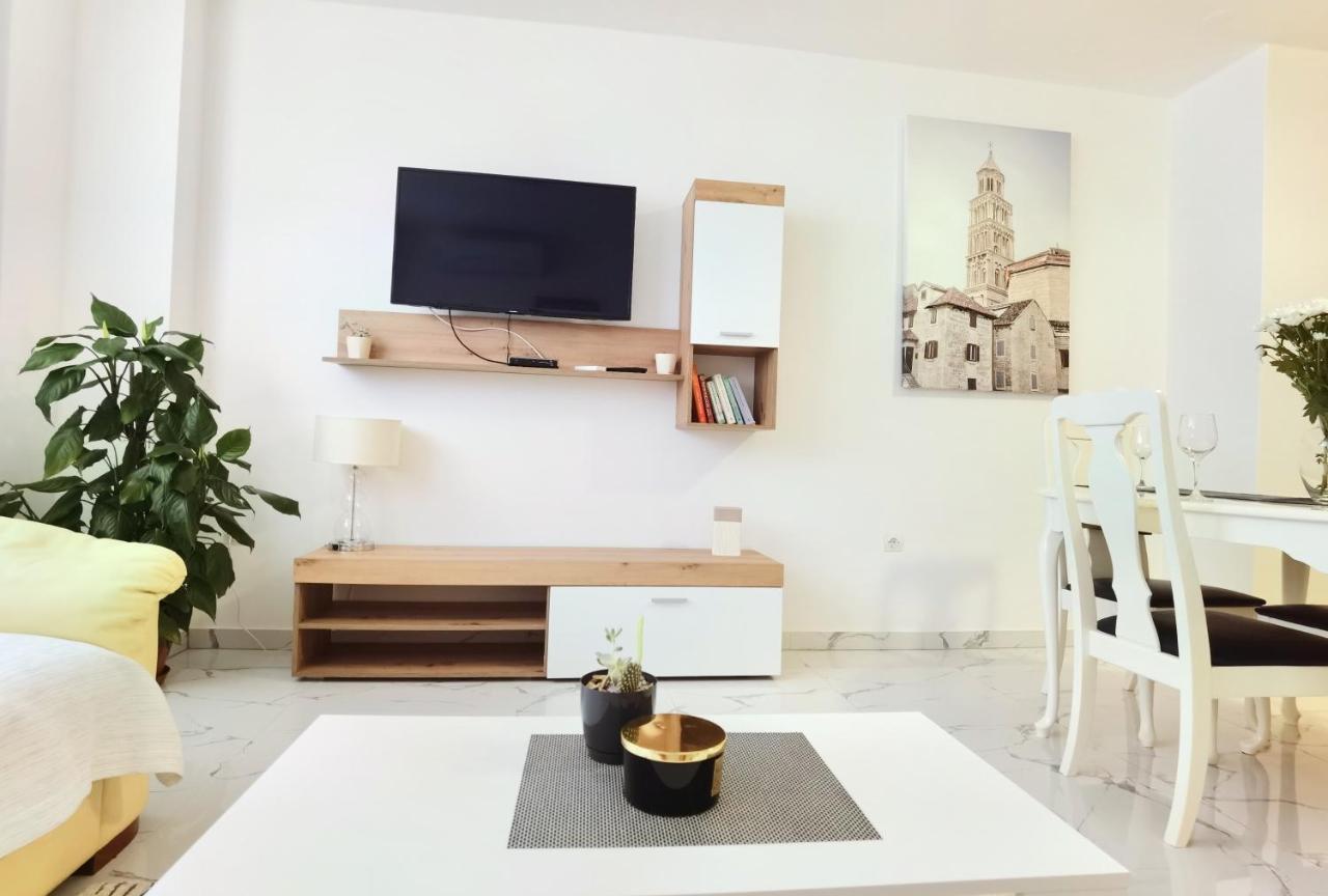 Apartments Andrea Split Bagian luar foto