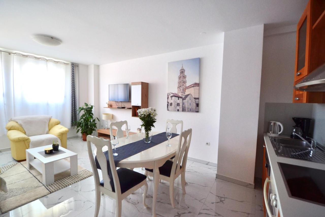 Apartments Andrea Split Bagian luar foto