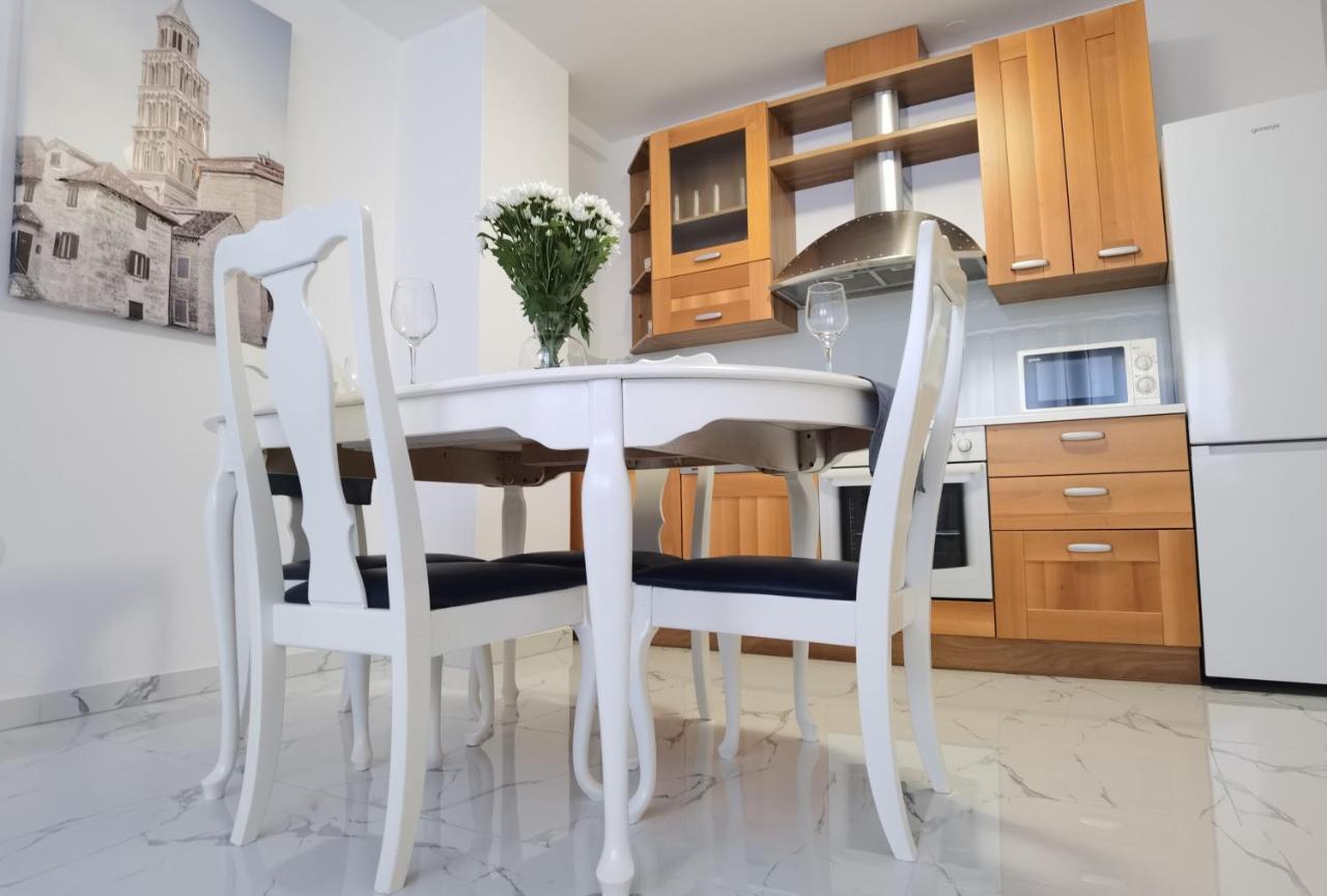Apartments Andrea Split Bagian luar foto